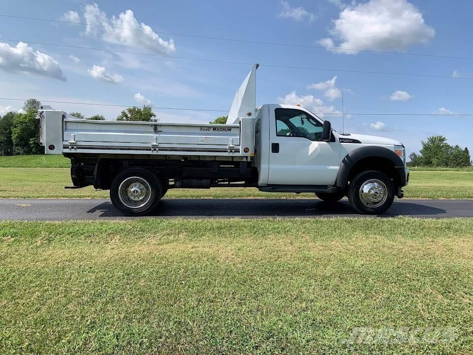 Ford F-450 Sklápěče