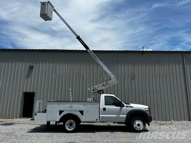 Ford F-550 Autoplošiny