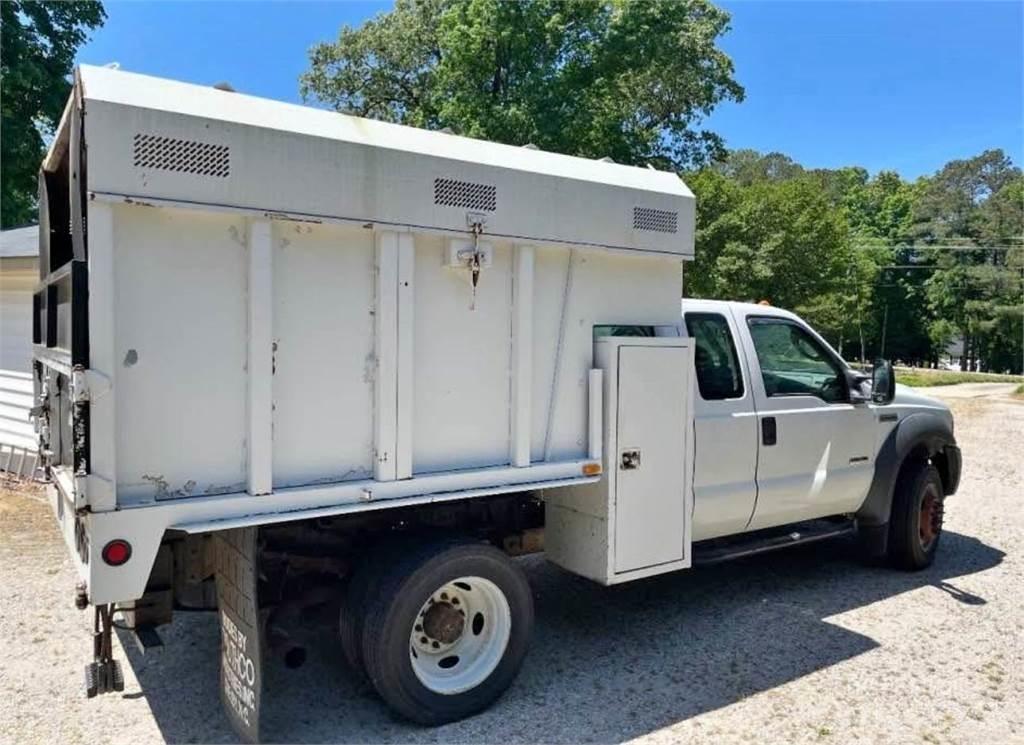 Ford F-550 Vozy na dřevní štěpku