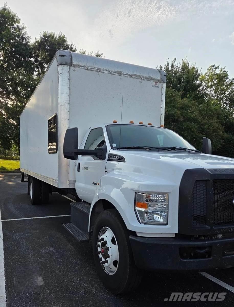 Ford F-650 Skříňová nástavba
