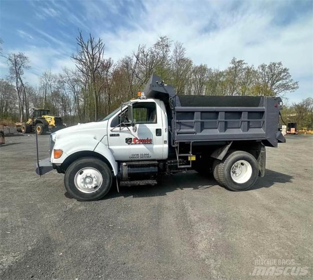 Ford F-750 Sklápěče