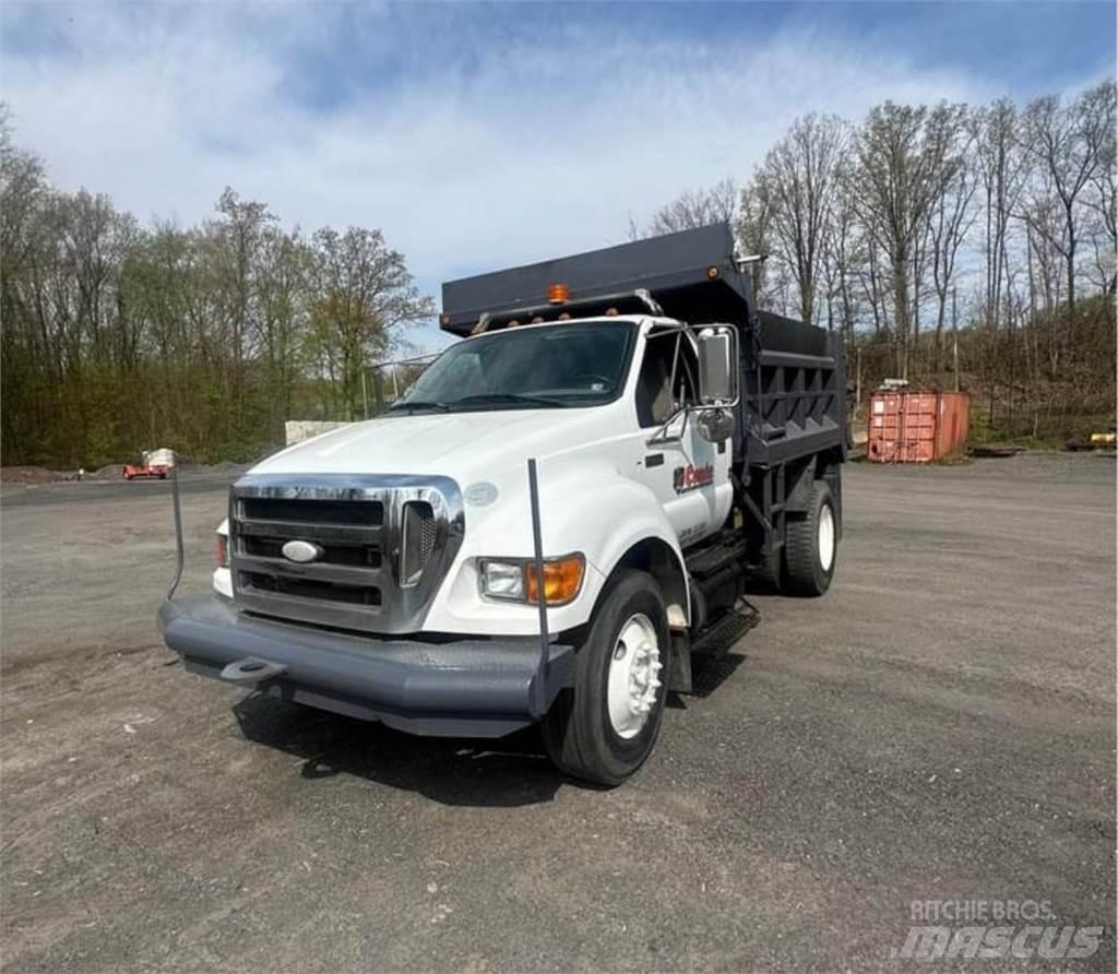Ford F-750 Sklápěče