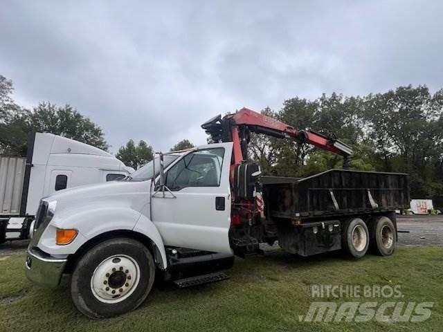 Ford F-750 Další