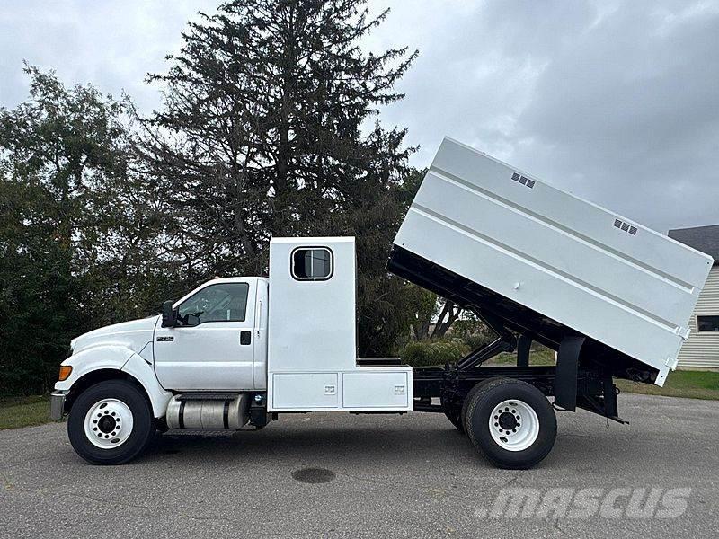 Ford F-750 Vozy na dřevní štěpku