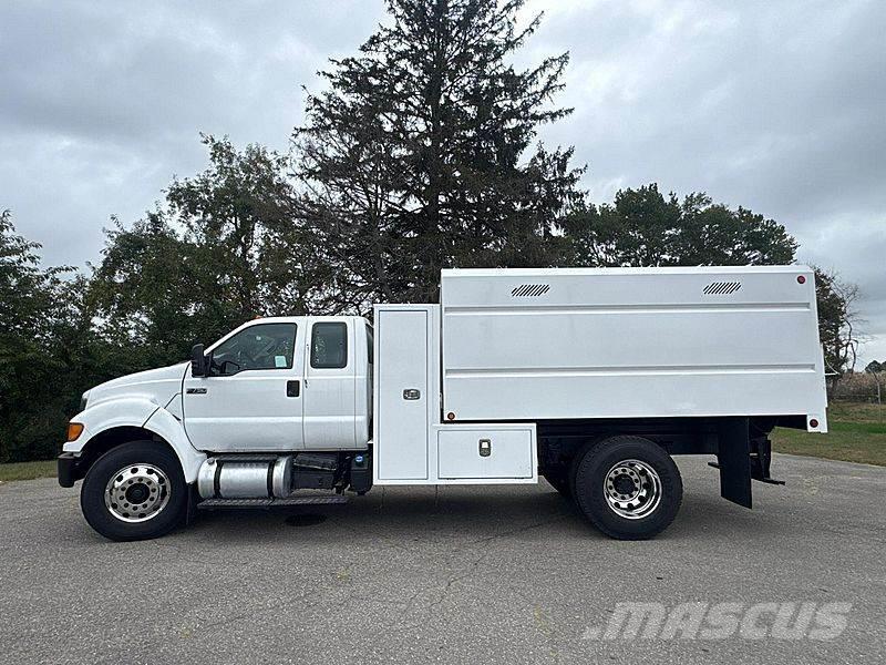 Ford F-750 Vozy na dřevní štěpku