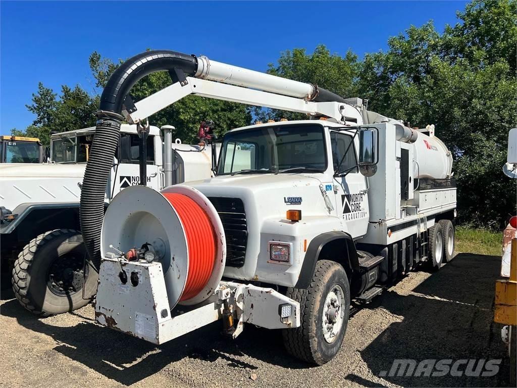 Ford L800 Kombinované/Čerpací cisterny