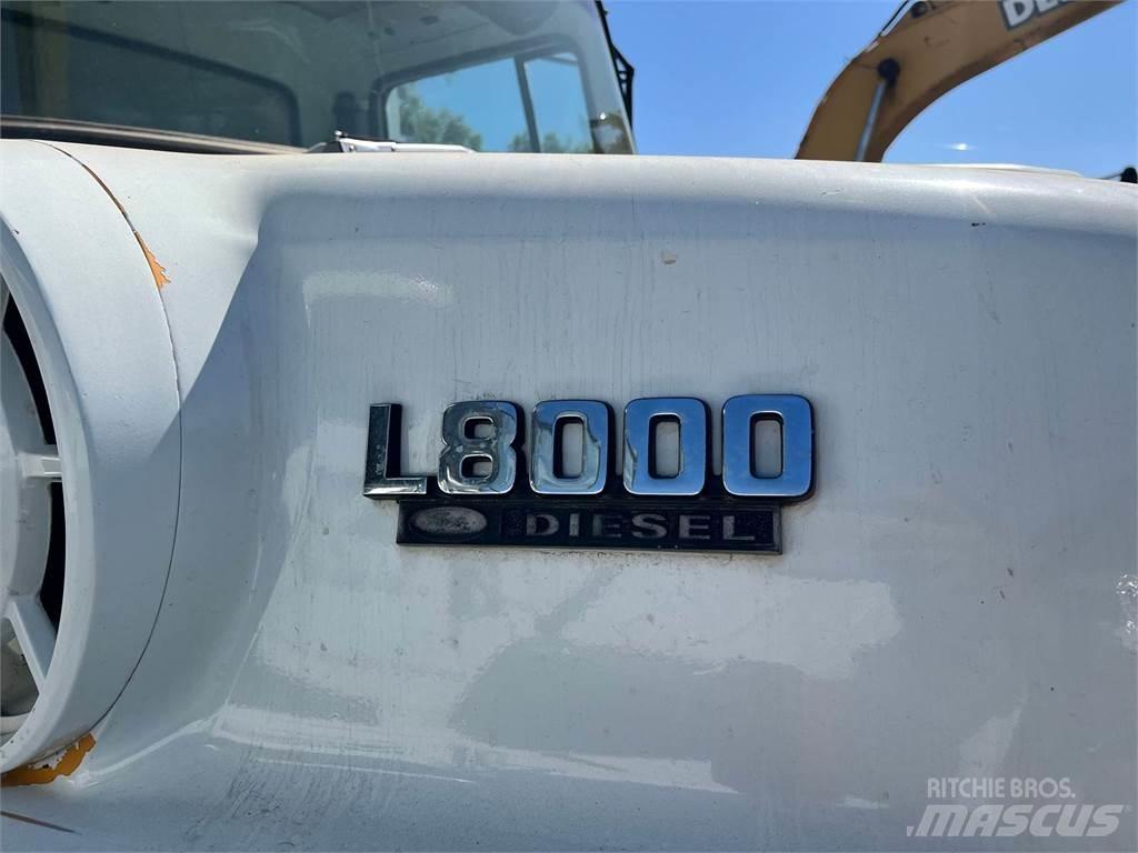 Ford L800 Kombinované/Čerpací cisterny