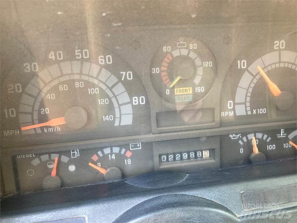 GMC 7500 Cisternové vozy