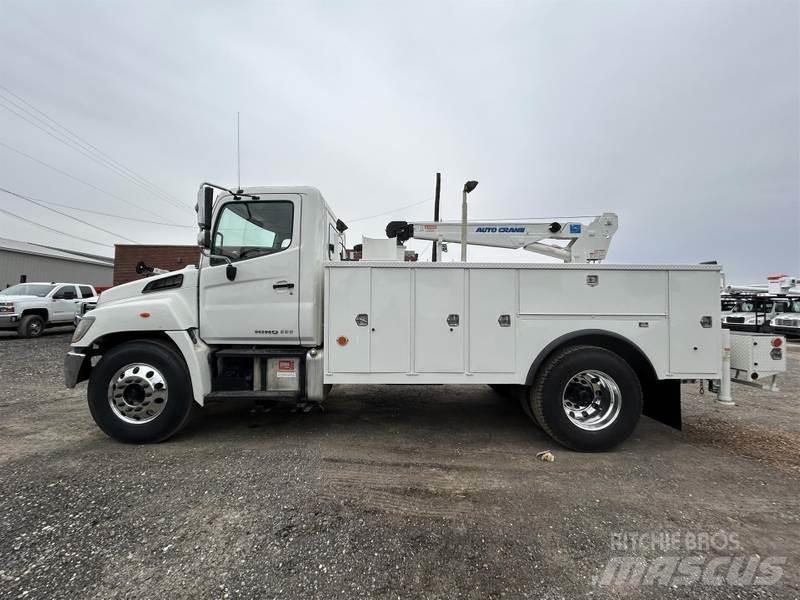 Hino 338 Komunální / Multi-užitková vozidla
