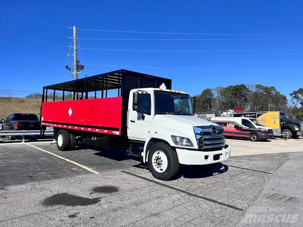 Hino L7 Cisternové vozy