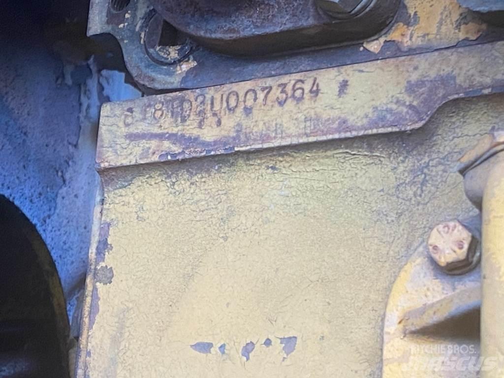 Hough H120 Kolové nakladače