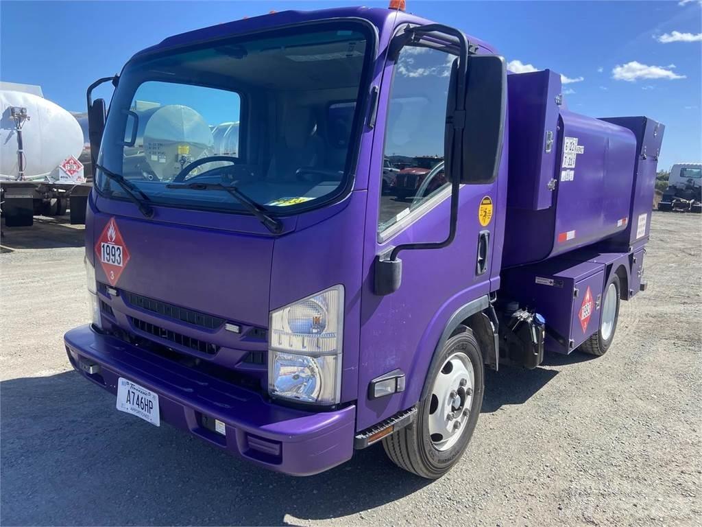 Isuzu NQR Cisternové vozy