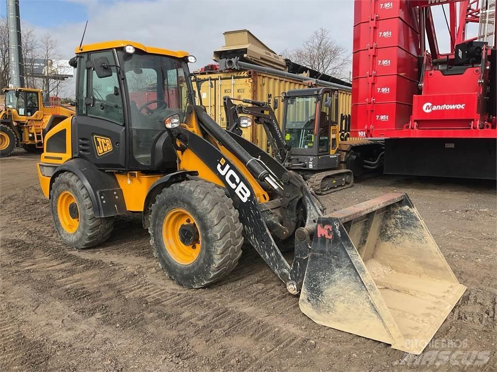 JCB 409 Kolové nakladače