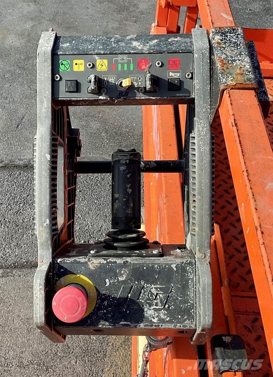 JLG 1930ES Nůžková zvedací plošina