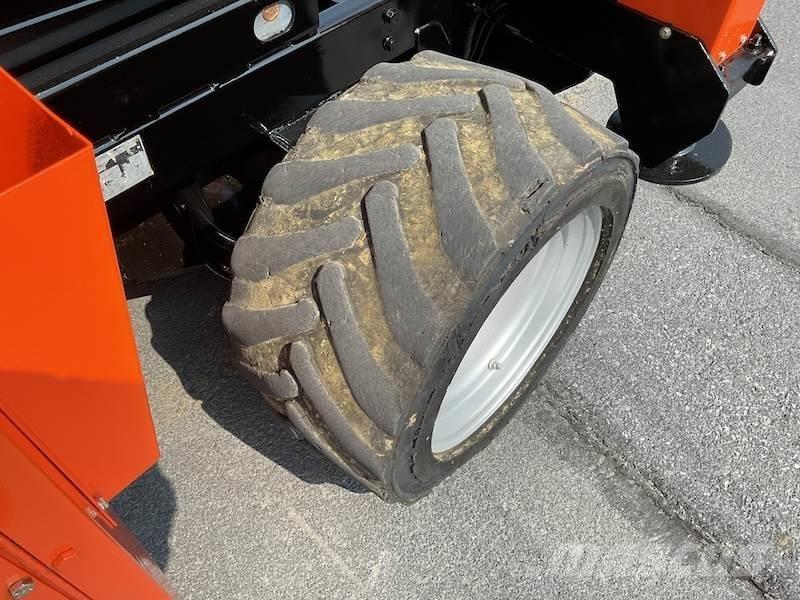 JLG 260MRT Nůžková zvedací plošina