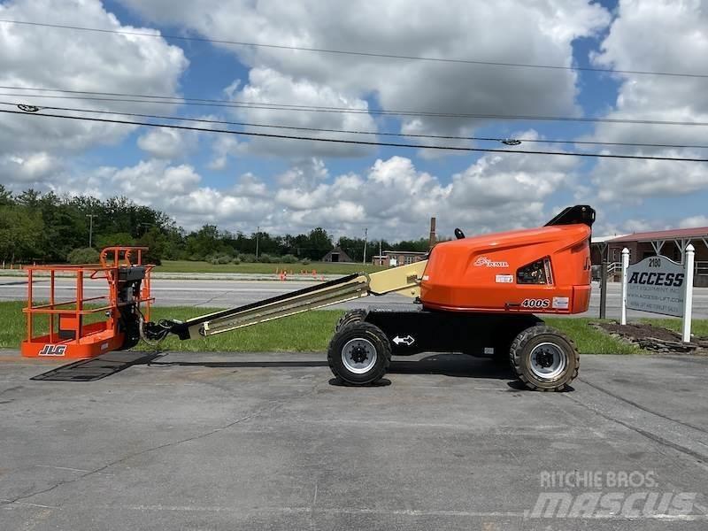 JLG 400S Teleskopické plošiny