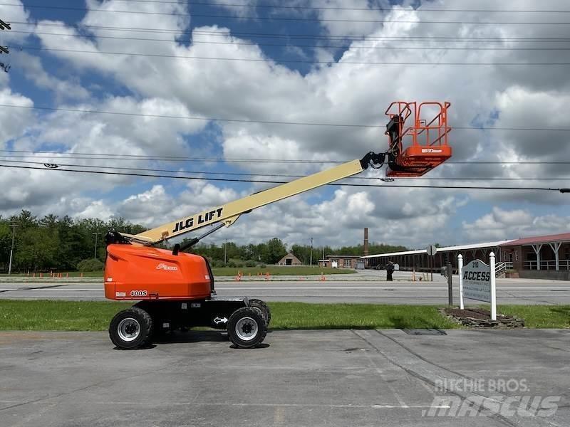 JLG 400S Teleskopické plošiny