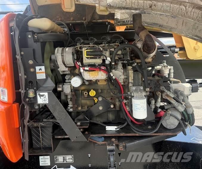 JLG 450AJ Další zvedače a plošiny