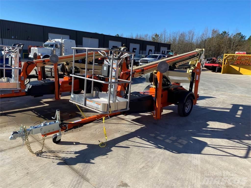 JLG T350 Přívěsové plošiny