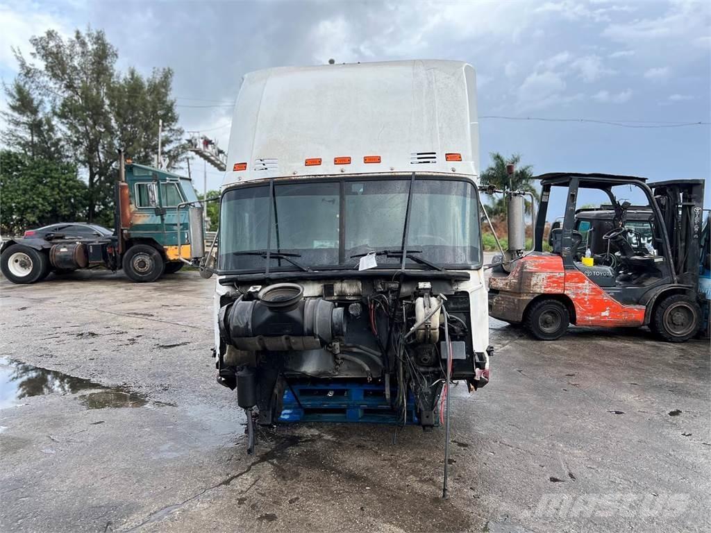 Mack CH613 Doprava – ostatní