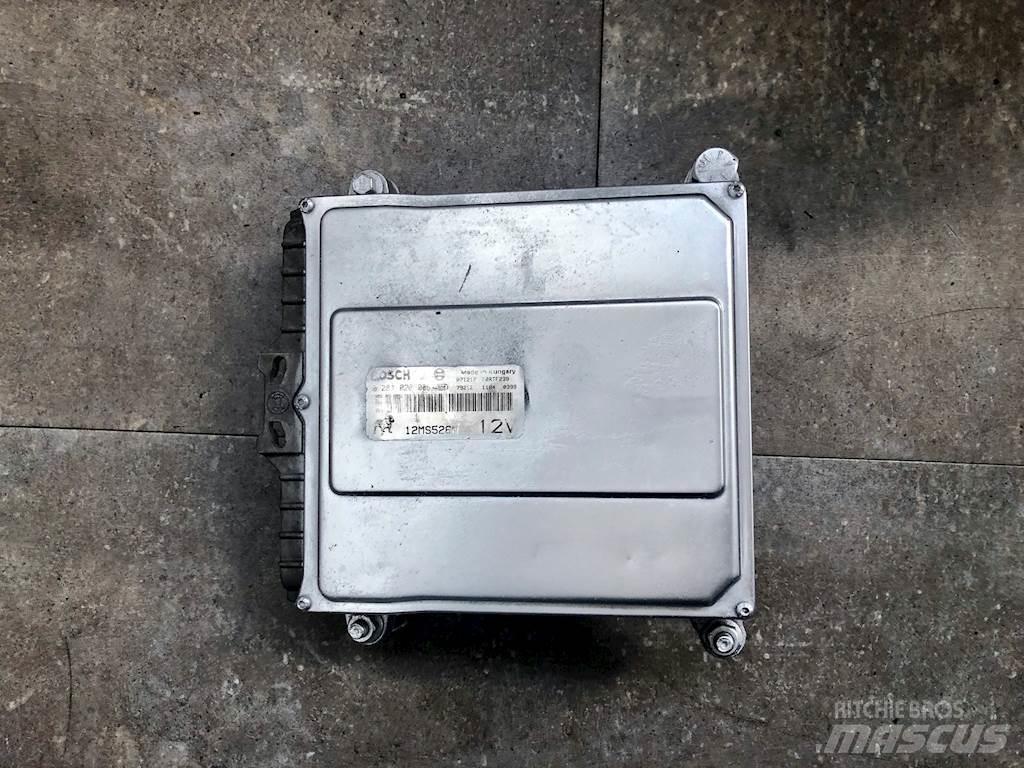 Mack E TECK Elektronika