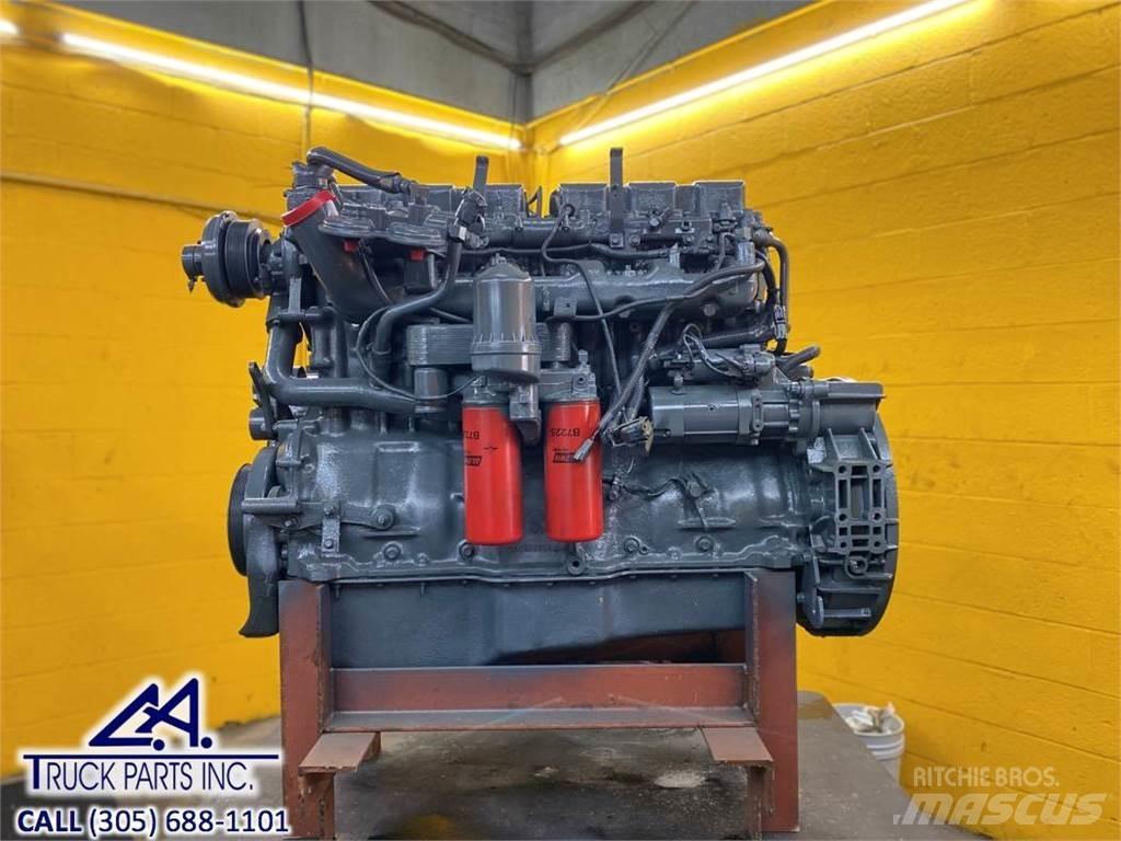 Mack E7 Motory