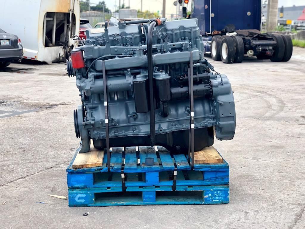 Mack E7-350 Motory