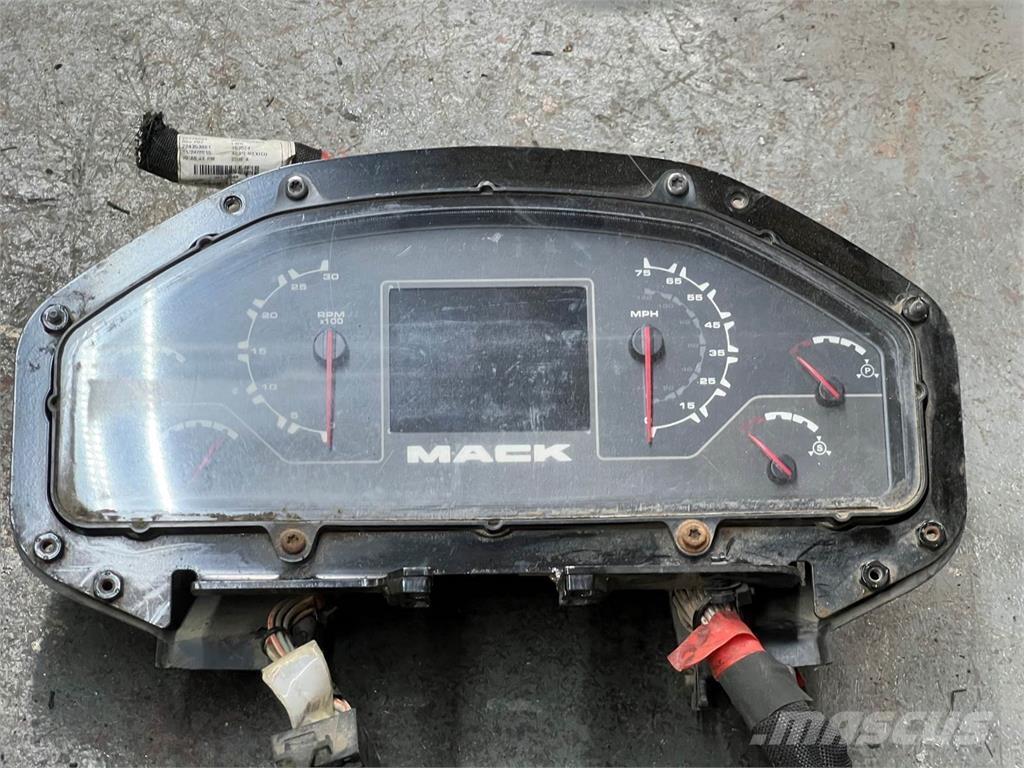 Mack LE613 Doprava – ostatní