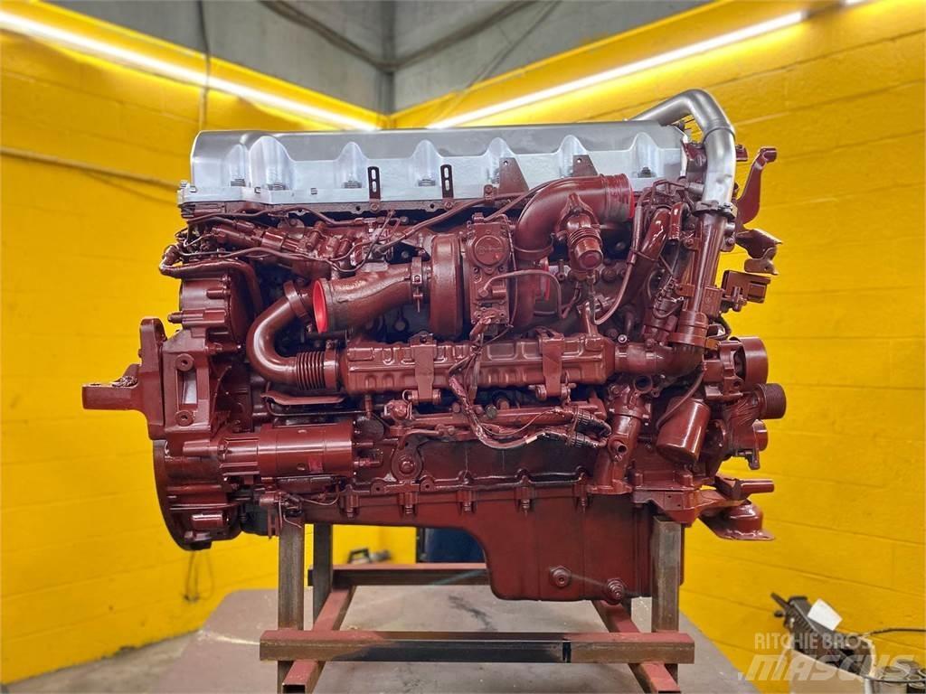 Mack MP8 Motory