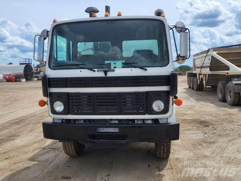 Mack Other Cisternové vozy