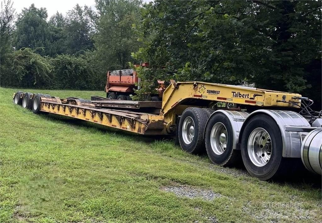 Mack Titan Tahače
