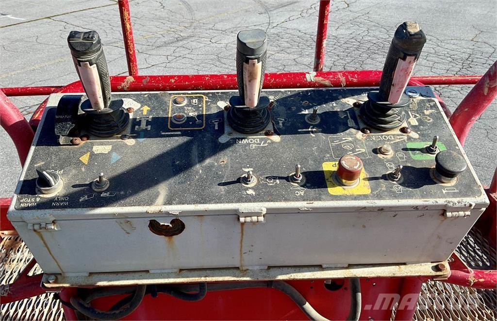 MEC 65J-D Další zvedače a plošiny