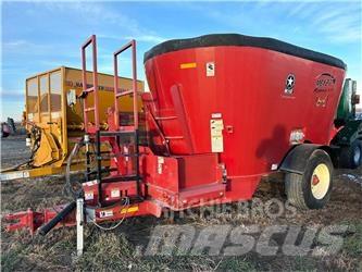 Meyer F470 Míchačky krmiva