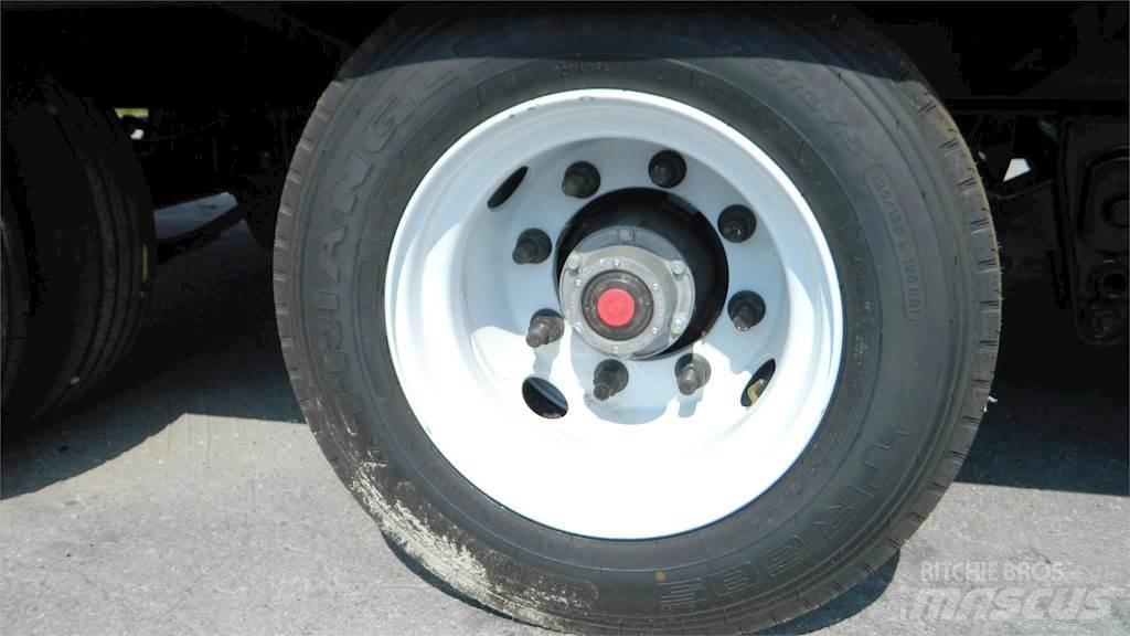 Pitts TA25 Podvalníky