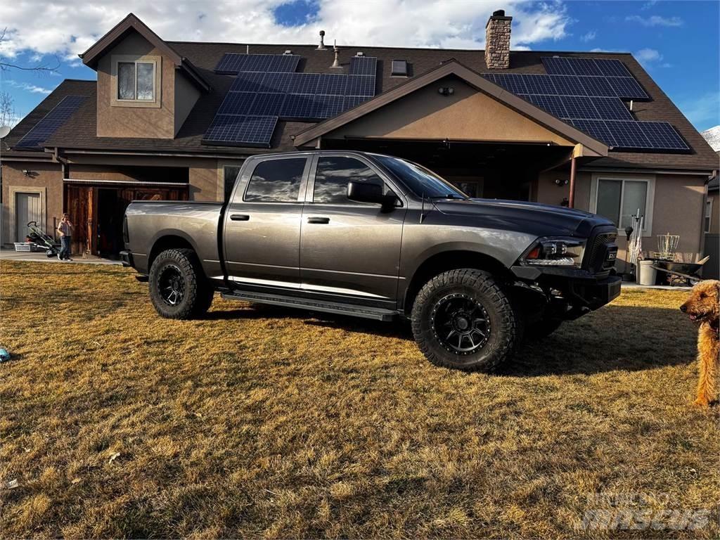 RAM 1500 Pick up/Valník