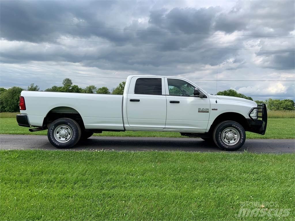 RAM 2500 Pick up/Valník