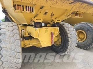 Volvo A25D Kloubové dempry