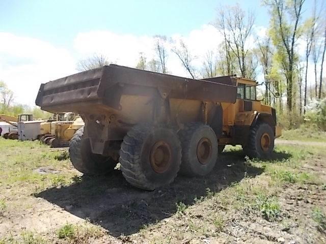 Volvo A35C Kloubové dempry