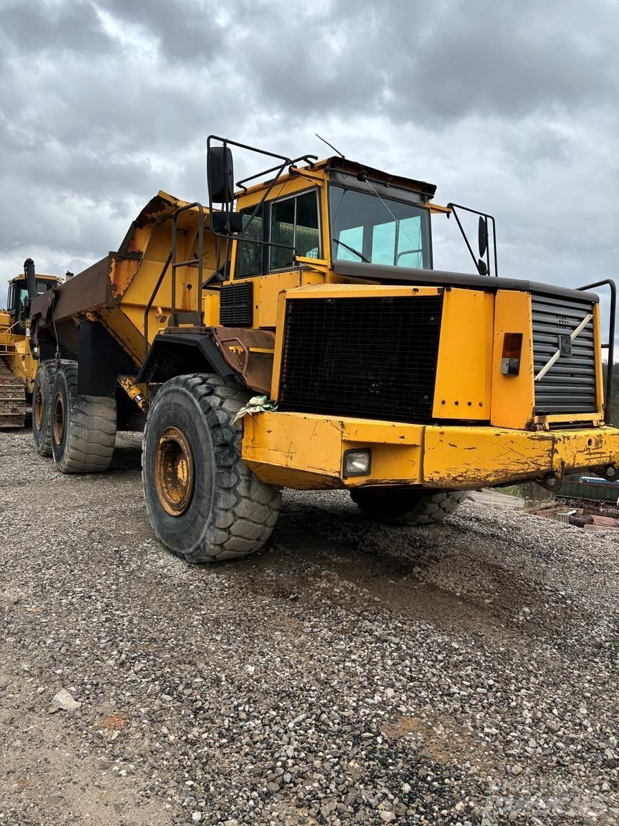 Volvo A35C Kloubové dempry