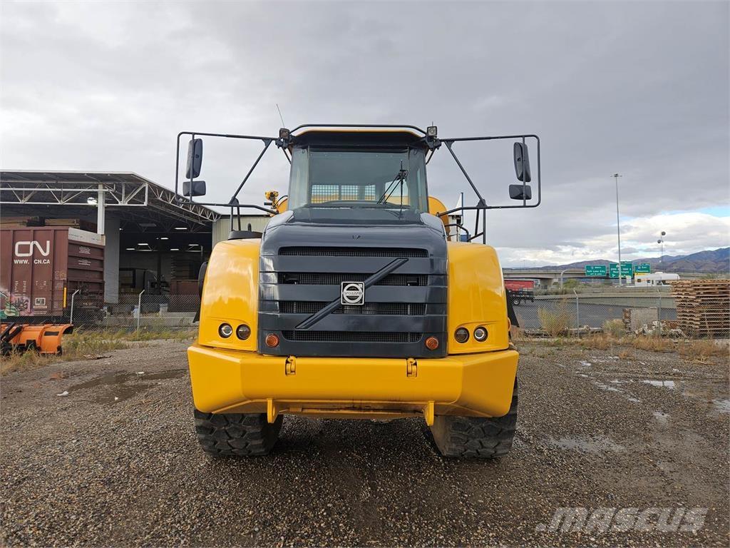 Volvo A40E Cisternové vozy