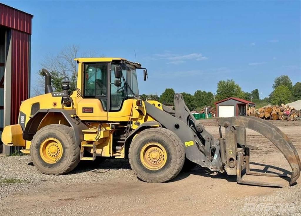 Volvo L90G Kolové nakladače