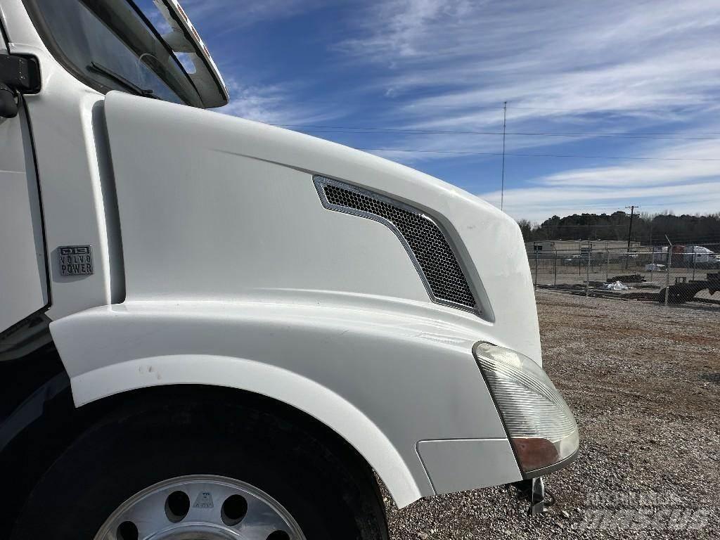 Volvo VNL Doprava – ostatní