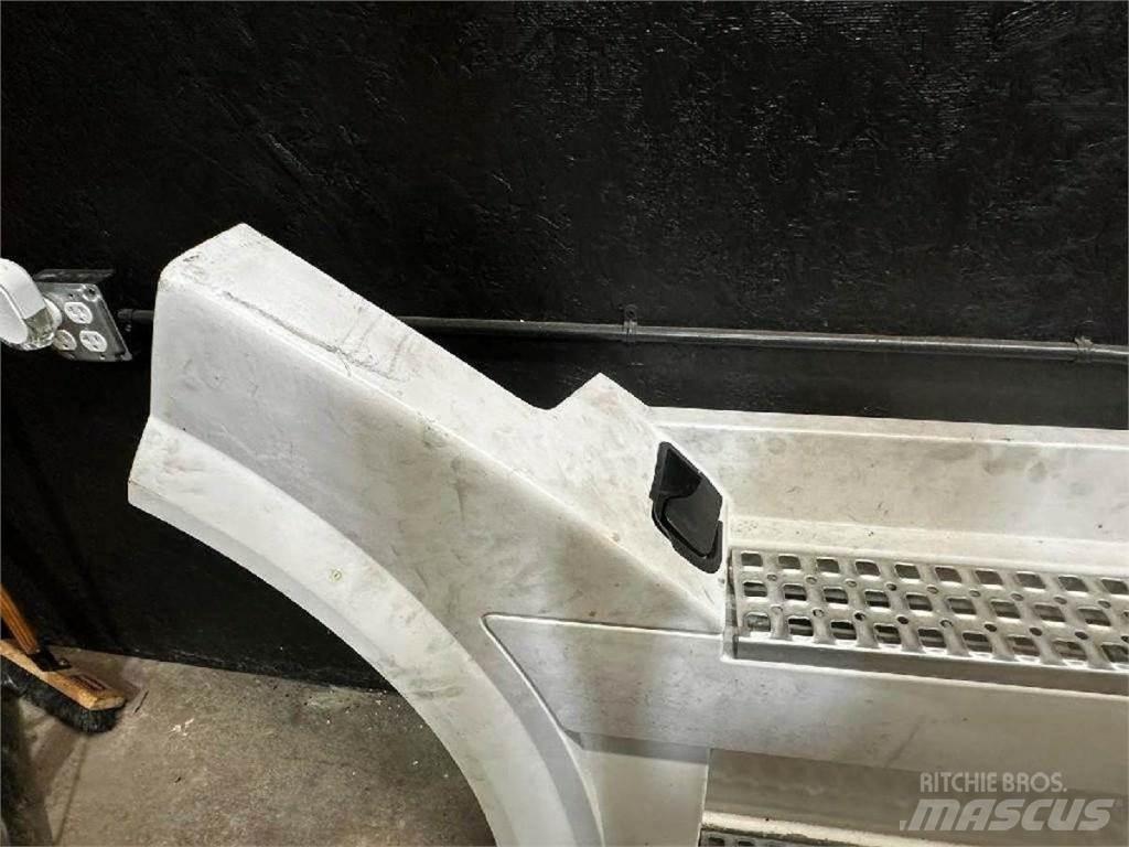 Volvo VNL Stavebnictví - ostatní
