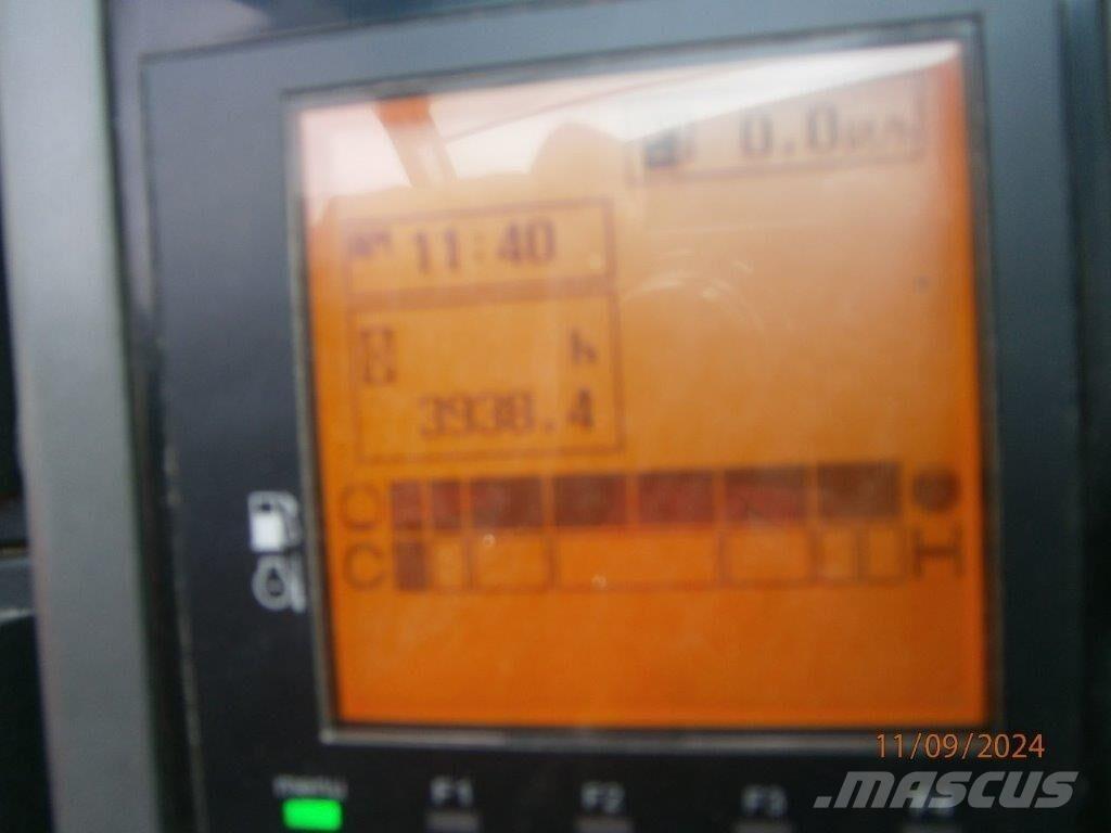 Yanmar SV 100-2PB Pásová rýpadla