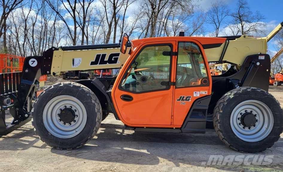JLG 742 Teleskopické manipulátory