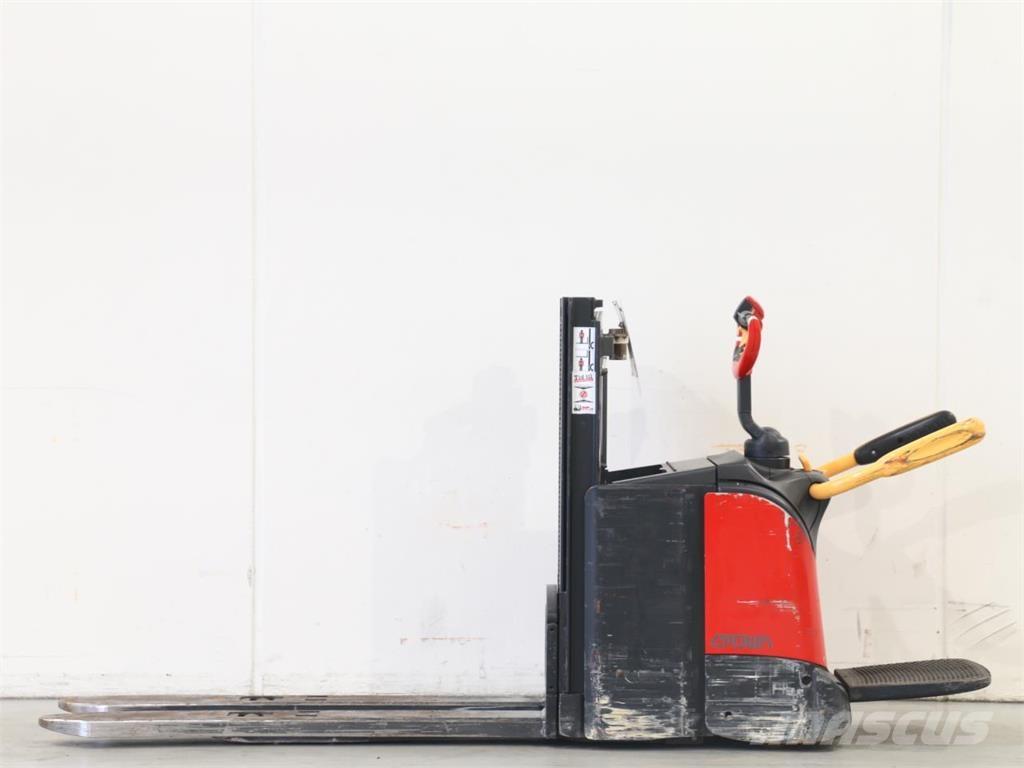 Crown DT3040-2,0-TL Ručně vedené vysokozdvižné vozíky