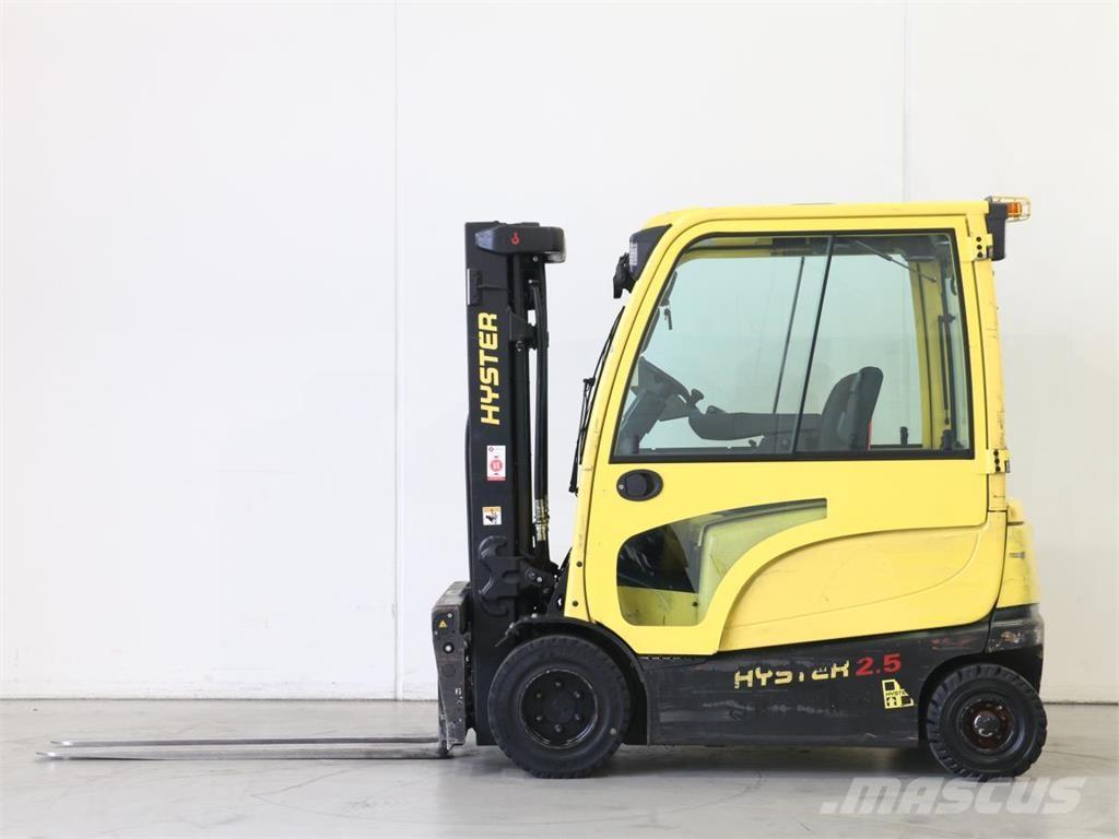 Hyster J2.5XN Akumulátorové vozíky