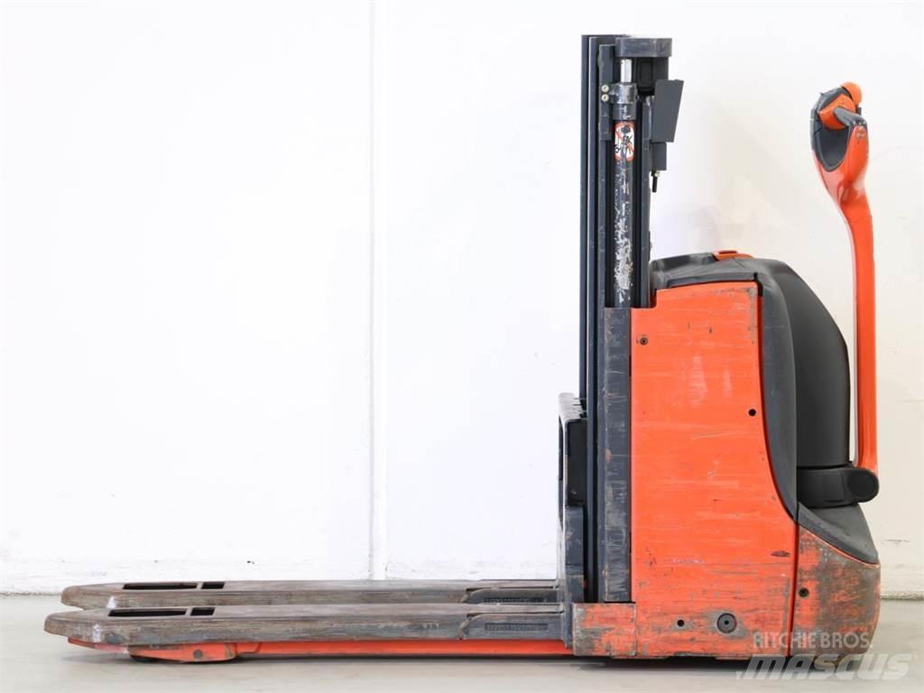 Linde D06/1160 Ručně vedené vysokozdvižné vozíky