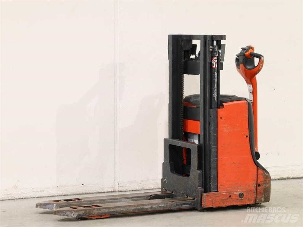 Linde D06/1160 Ručně vedené vysokozdvižné vozíky