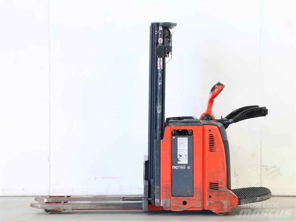 Linde D12AP/133 Ručně vedené vysokozdvižné vozíky